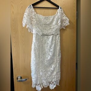Off shoulder lace dress